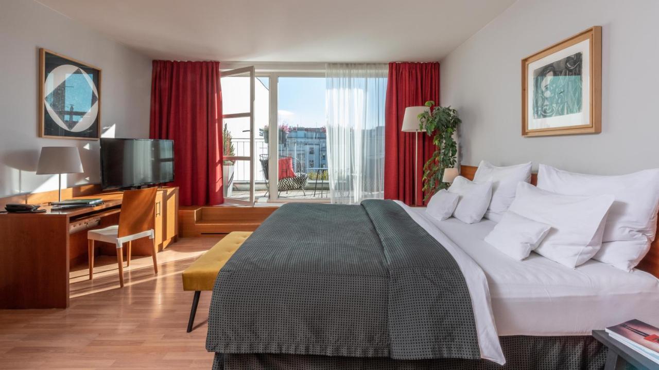 Art Hotel Прага Екстер'єр фото